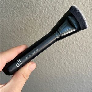 e.l.f. Contouring Brush